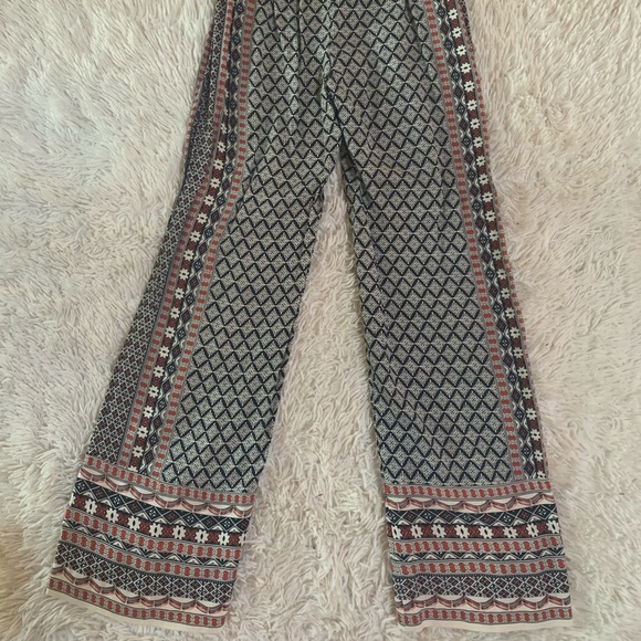 🦋Lucy & Laurel rayon pants - Picture 2 of 7